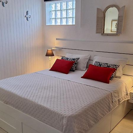 Apartments Teo 1 Hvar Town Bagian luar foto