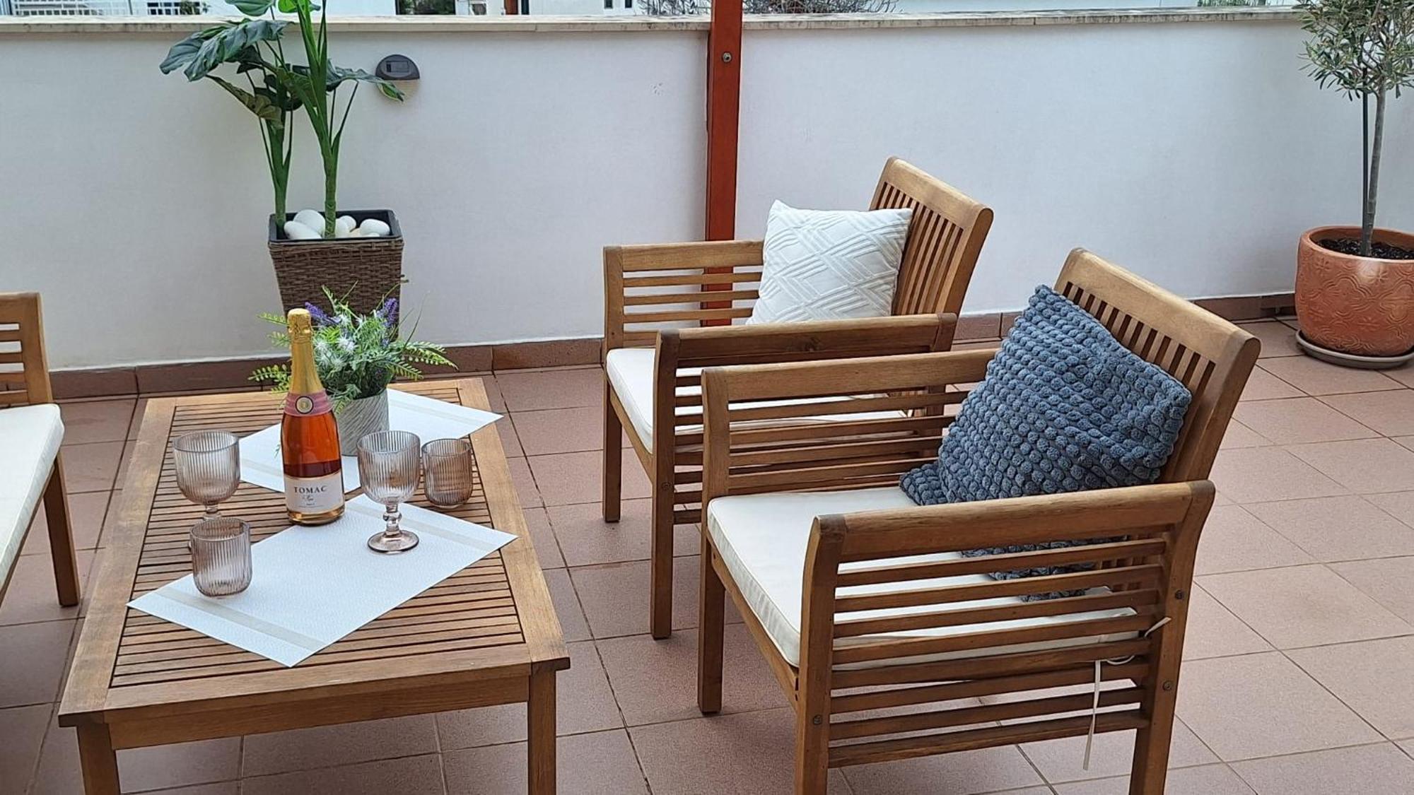 Apartments Teo 1 Hvar Town Bagian luar foto