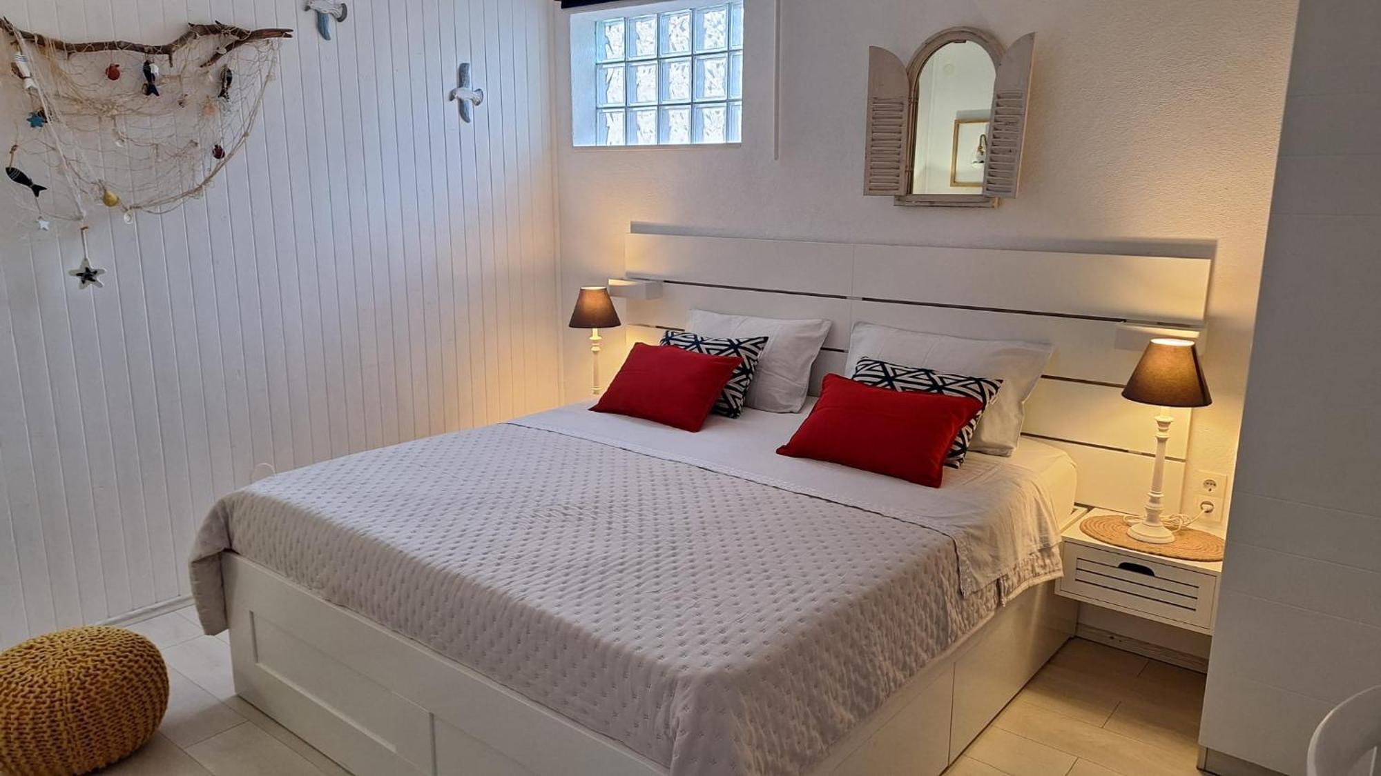 Apartments Teo 1 Hvar Town Bagian luar foto